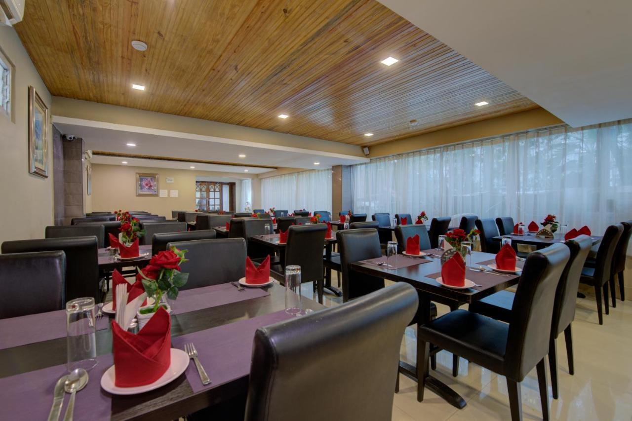 Central Courtyard Boutique Hotel Siliguri Exterior photo