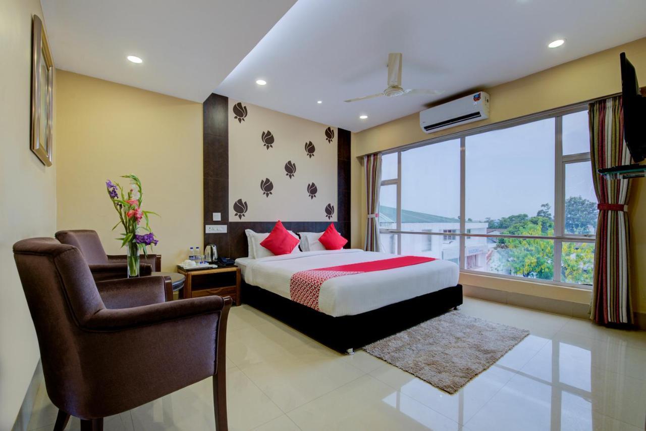 Central Courtyard Boutique Hotel Siliguri Exterior photo