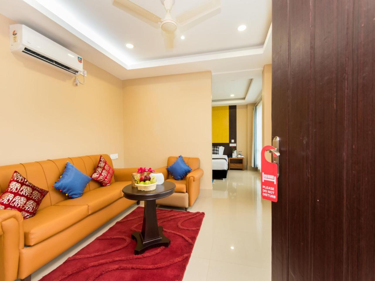 Central Courtyard Boutique Hotel Siliguri Exterior photo