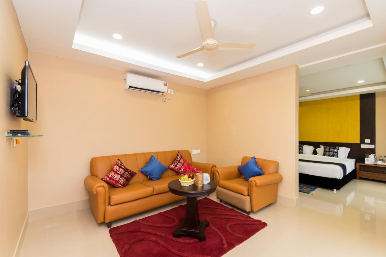 Central Courtyard Boutique Hotel Siliguri Exterior photo