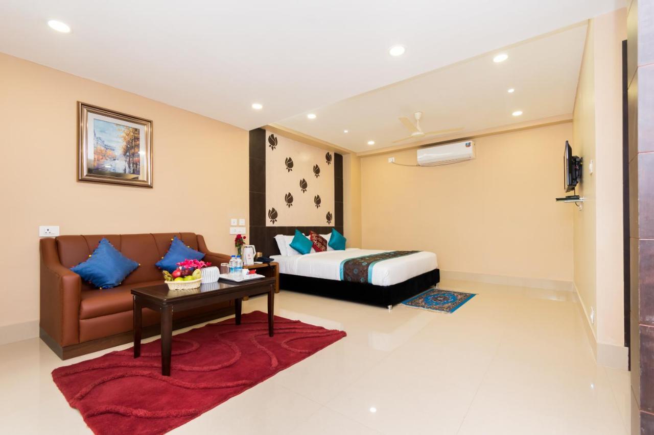Central Courtyard Boutique Hotel Siliguri Exterior photo